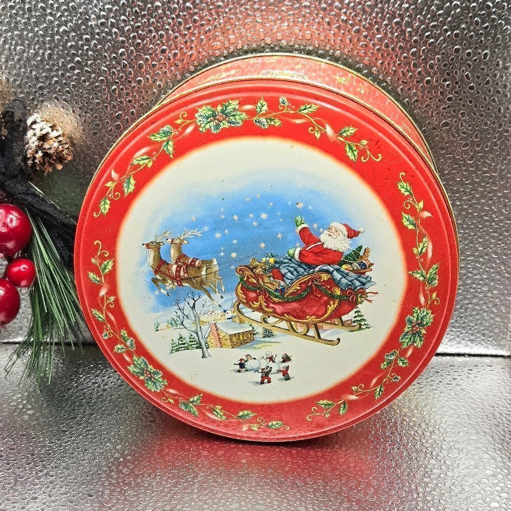 "5/$40" Vintage Kitchy Round Christmas Decorative Cookie Tin Box